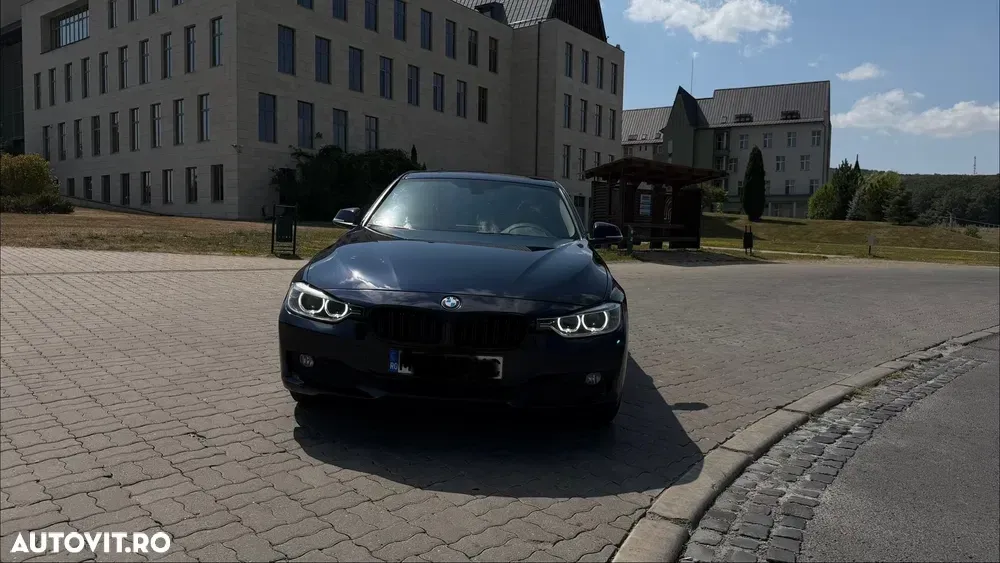 BMW Seria 3 F30/F31/F34 [2011 - 2019] 320d — imagine 5
