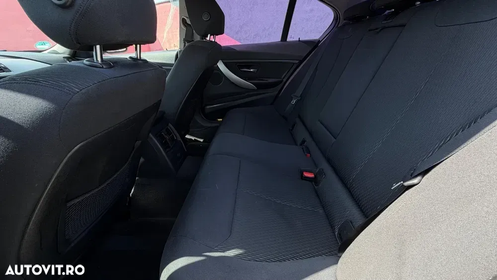 BMW Seria 3 F30/F31/F34 [2011 - 2019] 320d — imagine 6