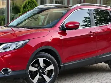 Nissan Qashqai II 1.5 DCI TEKNA