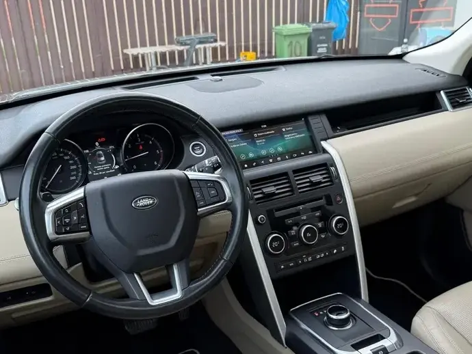 Land Rover Discovery Sport 2.0 l TD4 HSE Aut.