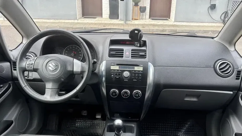 Suzuki SX4 I 1.6L 4WD GLX — imagine 6