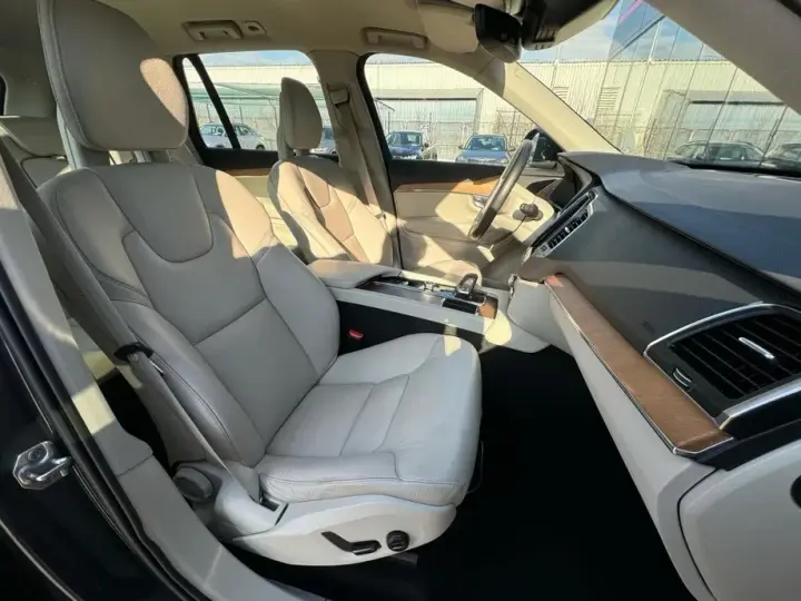 Volvo XC 90 II B5 D AWD Geartronic Momentum Pro