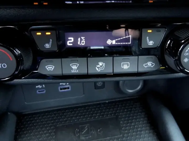 Nissan Juke II