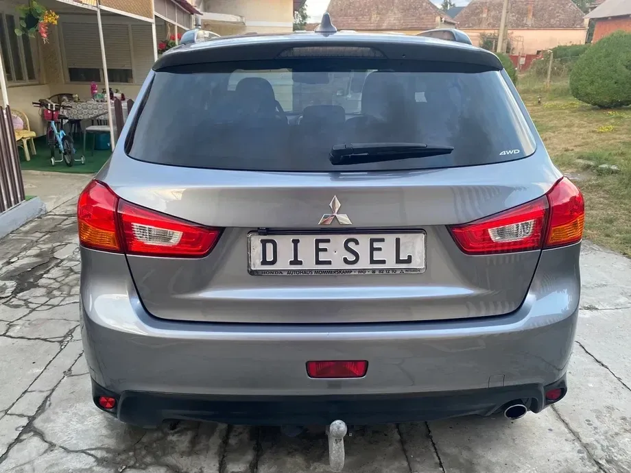 Mitsubishi ASX 2.2 DI-D 4WD Automatik Diamant Edition+ — imagine 4