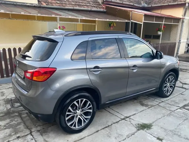 Mitsubishi ASX 2.2 DI-D 4WD Automatik Diamant Edition+