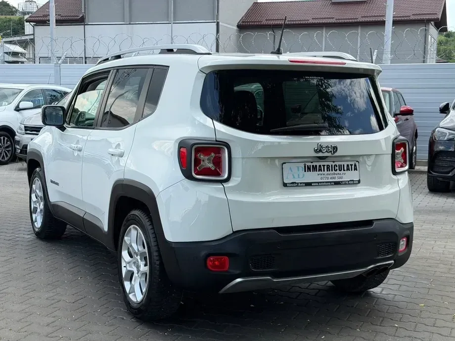Jeep Renegade — imagine 3
