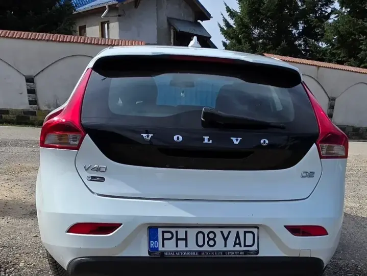 Volvo V40 II D2 Basic
