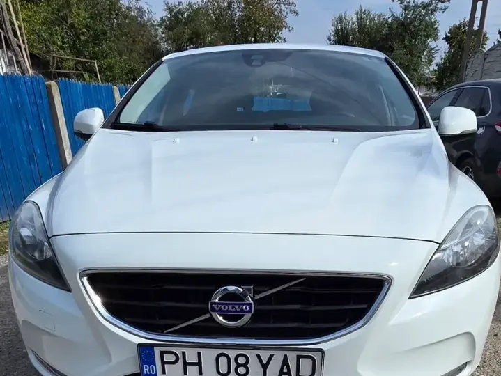 Volvo V40 II D2 Basic