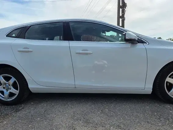 Volvo V40 II D2 Basic