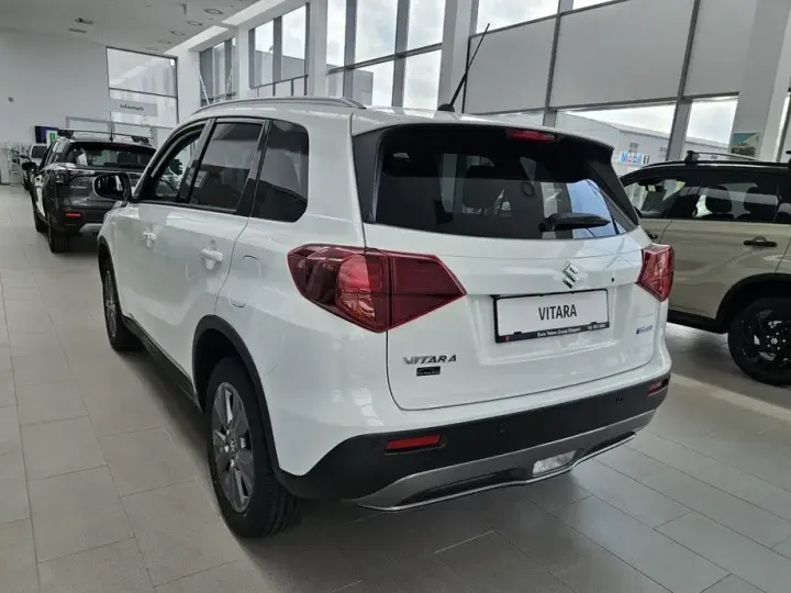 Suzuki Vitara 1.4 Boosterjet 6MT MHEV Passion