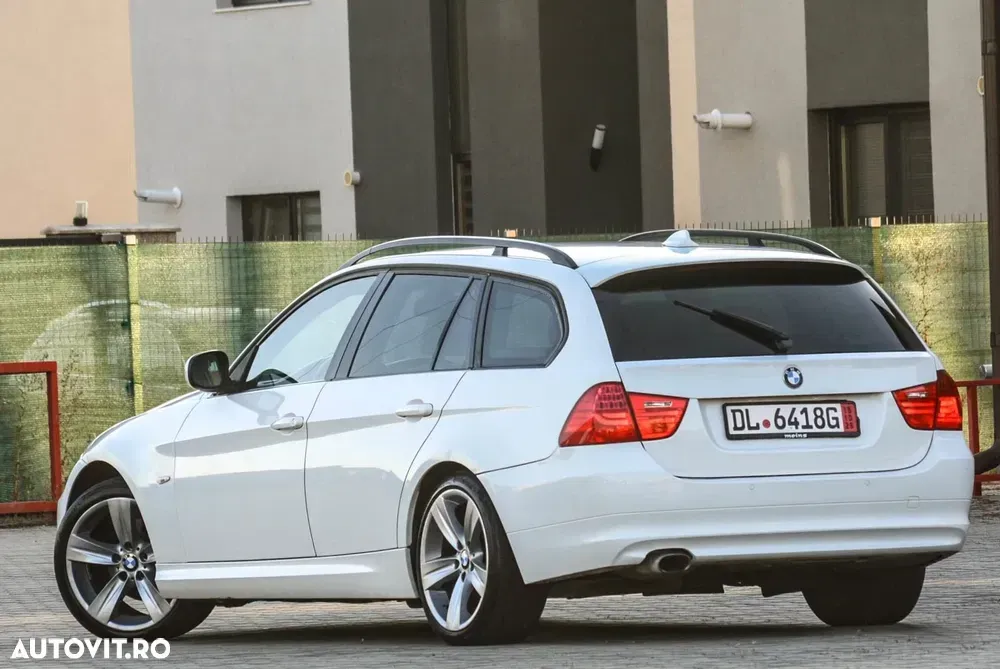 BMW Seria 3 E90/E91/E92/E93 [2005 - 2013] — imagine 3