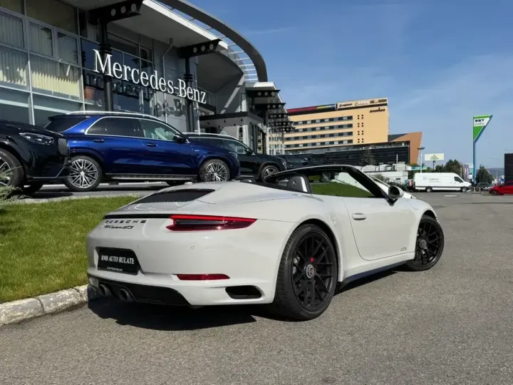 Porsche 911 Carrera GTS Cabriolet PDK