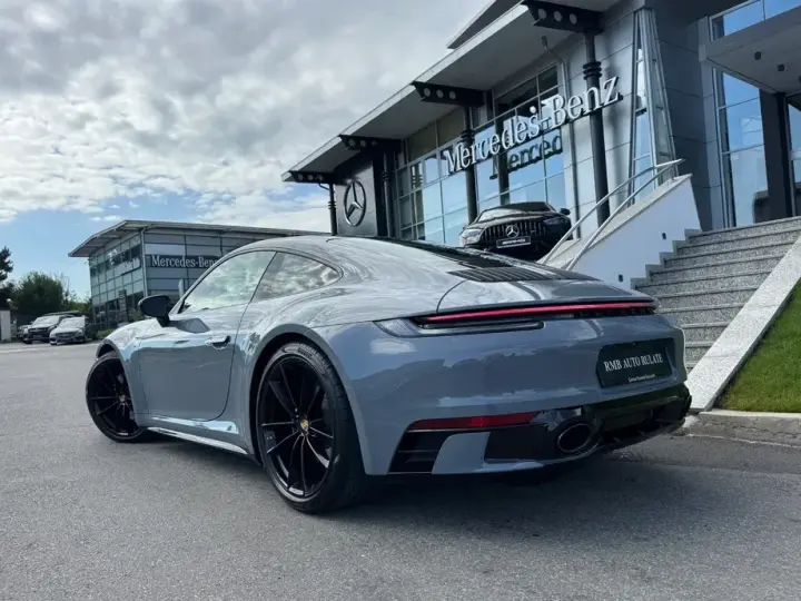 Porsche 911 Carrera S