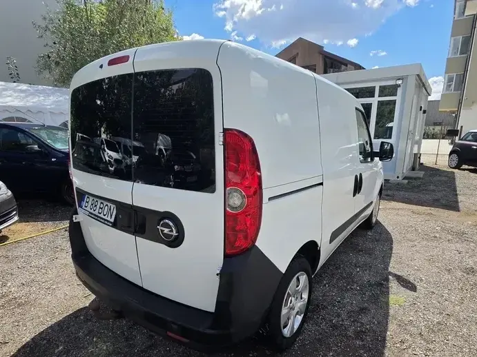 Opel Combo 1.3 CDTI L1H1 LKW-Zulassung Selection