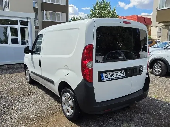 Opel Combo 1.3 CDTI L1H1 LKW-Zulassung Selection