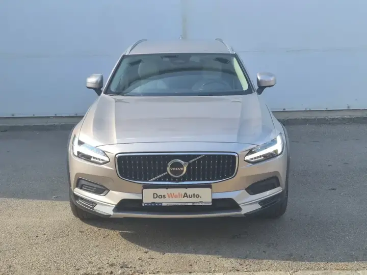 Volvo V90 B6 MHEV AT AWD Plus Bright