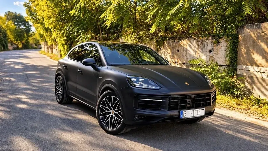Porsche Cayenne Coupe E-Hybrid — imagine 2