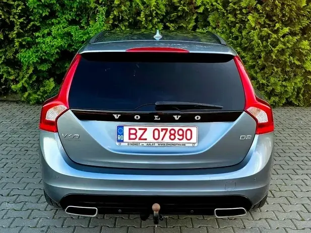 Volvo V60 II D2 Momentum