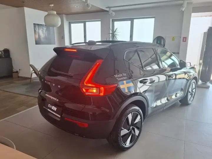 Volvo XC 40 Recharge Single Motor Extended Range RWD Plus