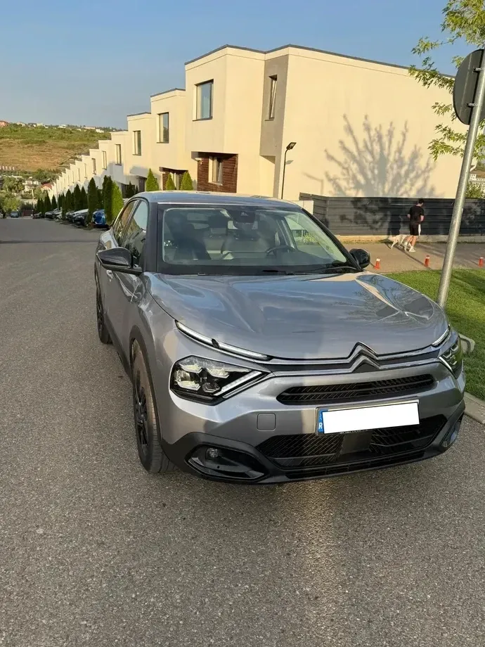 Citroën C4 PureTech 130 Stop&Start EAT8 FEEL PACK — imagine 2