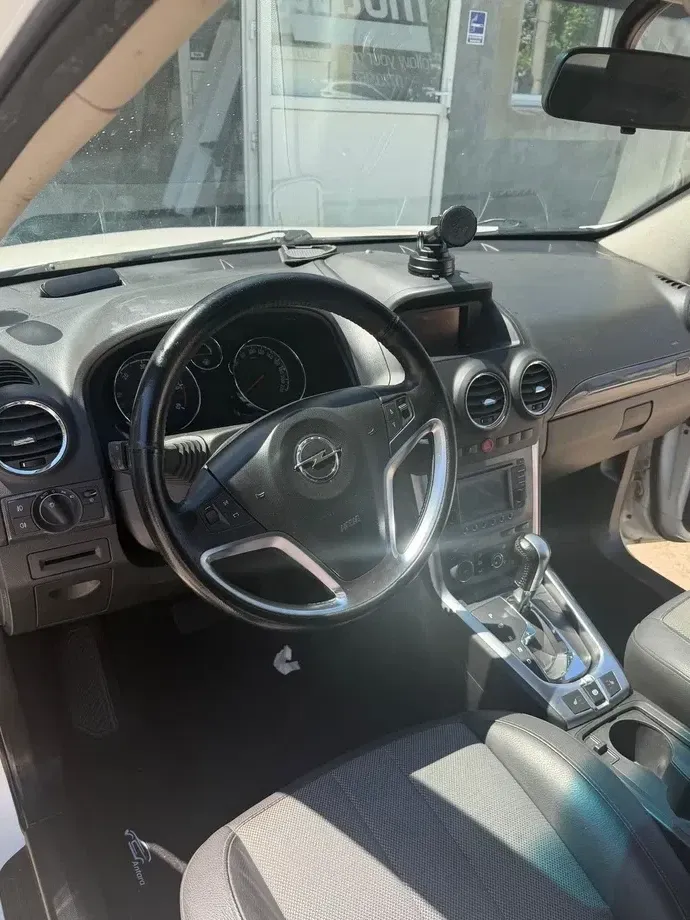 Opel Antara — imagine 2