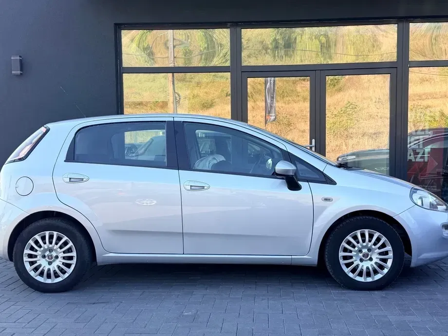 FIAT Punto 1.2 8V Easy Start&Stopp — imagine 2
