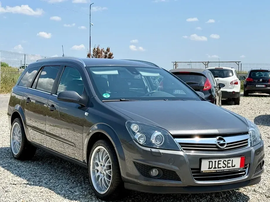 Opel Astra H 1.7 CDTI DPF Innovation — imagine 3