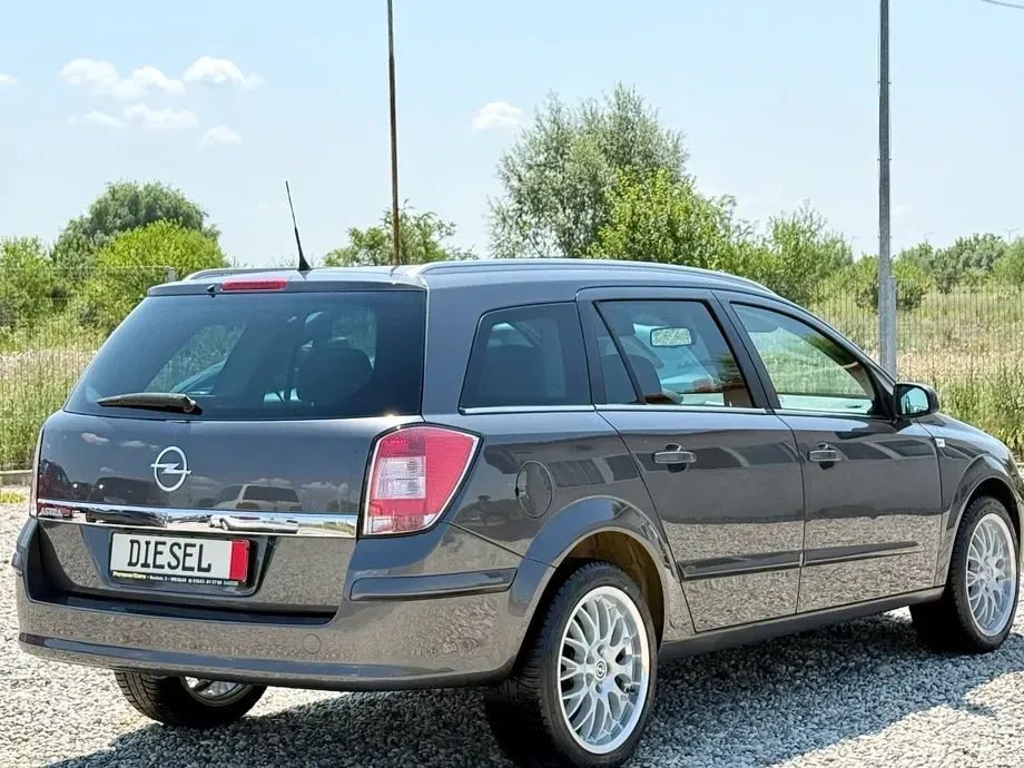 Opel Astra H 1.7 CDTI DPF Innovation — imagine 4