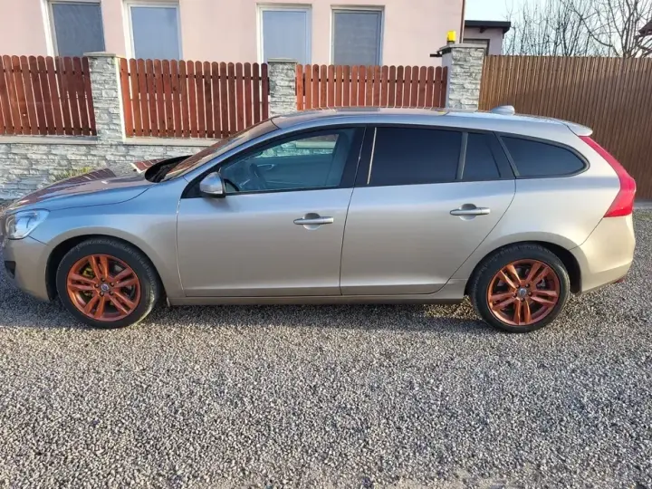 Volvo V60 I D3 Start-Stop Basic
