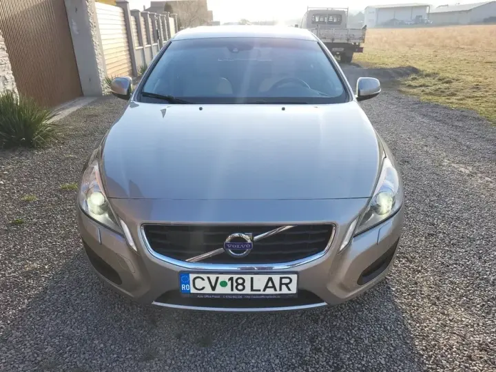 Volvo V60 I D3 Start-Stop Basic