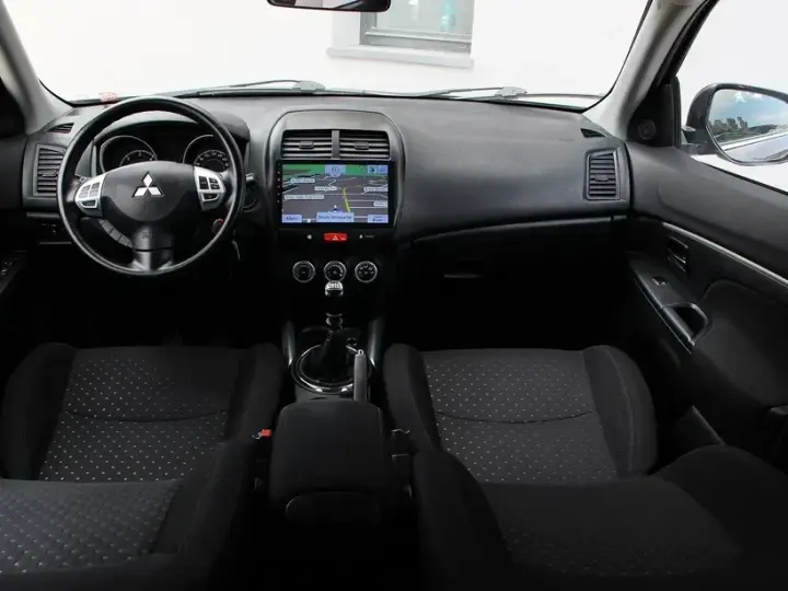 Mitsubishi ASX 1.8 DI-D 4WD Intense