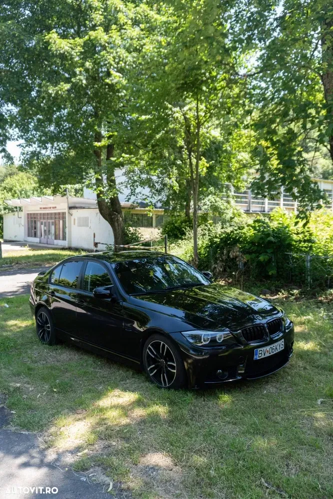 BMW Seria 3 E90/E91/E92/E93 [2005 - 2013] — imagine 2