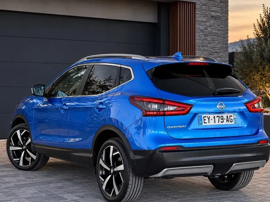 Nissan Qashqai II 1.6 DCI Start/Stop Tekna — imagine 6