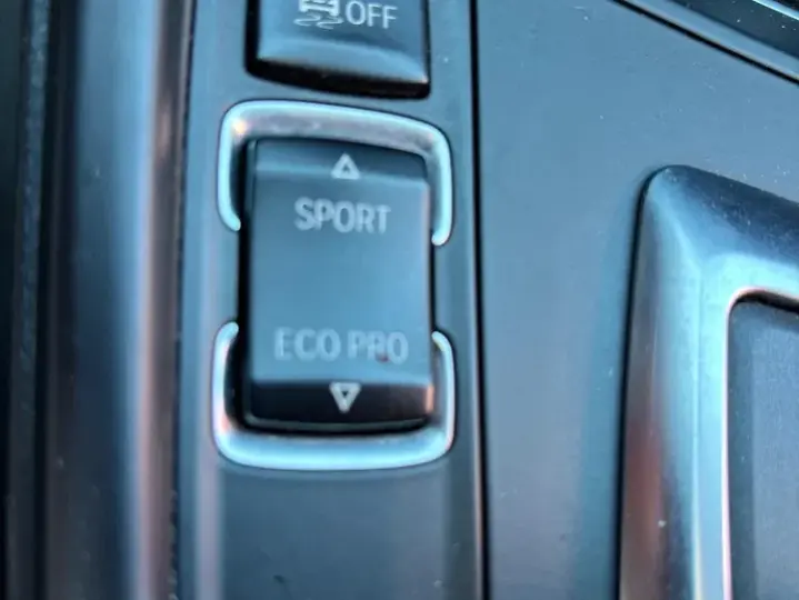 BMW Seria 3 320d xDrive Aut.