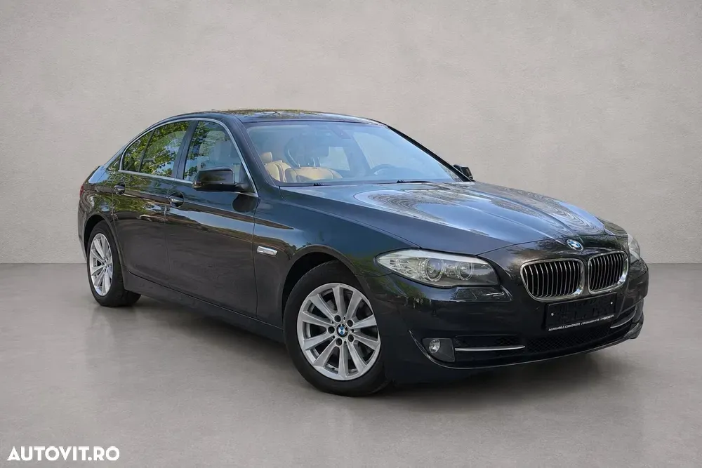 BMW Seria 5 F10/F11/F07 [2010 - 2017] — imagine 2