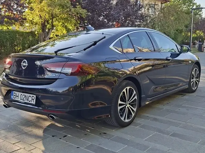 Opel Insignia B 2.0 CDTI Start/Stop 4X4 Exclusive Aut.