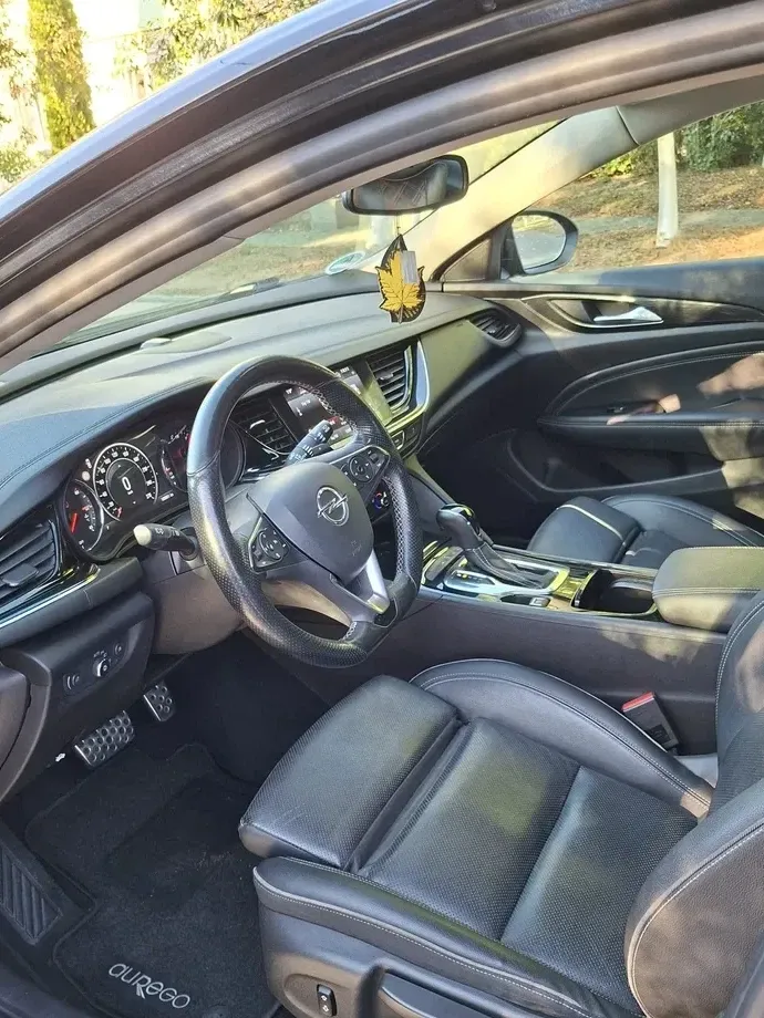 Opel Insignia B 2.0 CDTI Start/Stop 4X4 Exclusive Aut. — imagine 6