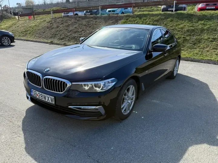 BMW Seria 5 G30/G31 [2017 - Prezent] 520d xDrive Aut. Luxury Line