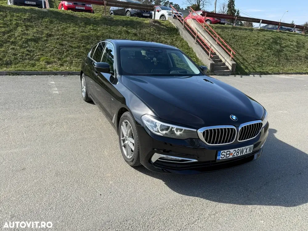 BMW Seria 5 G30/G31 [2017 - Prezent] 520d xDrive Aut. Luxury Line — imagine 3