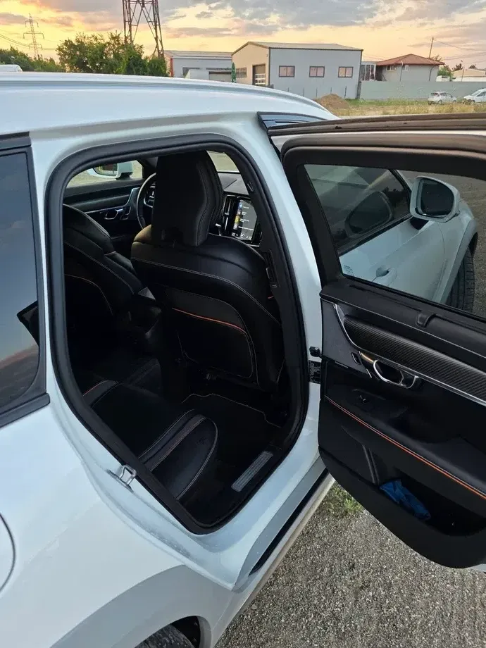 Volvo V90 D5 AWD Geartronic Ocean Race — imagine 4