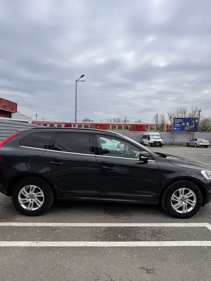 Volvo XC 60 I D4 Start-Stop Kinetic — imagine 4