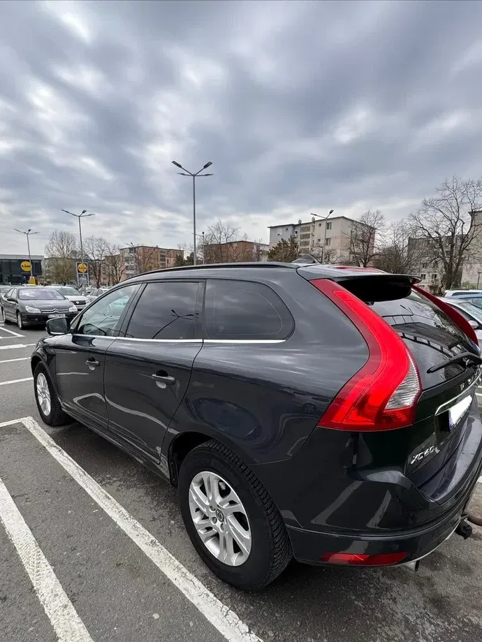 Volvo XC 60 I D4 Start-Stop Kinetic — imagine 5