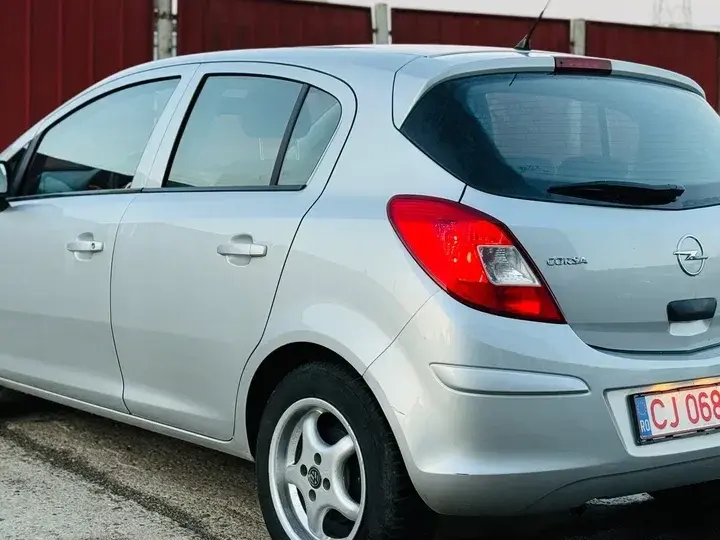 Opel Corsa 1.2i Enjoy