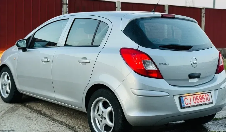 Opel Corsa 1.2i Enjoy — imagine 3