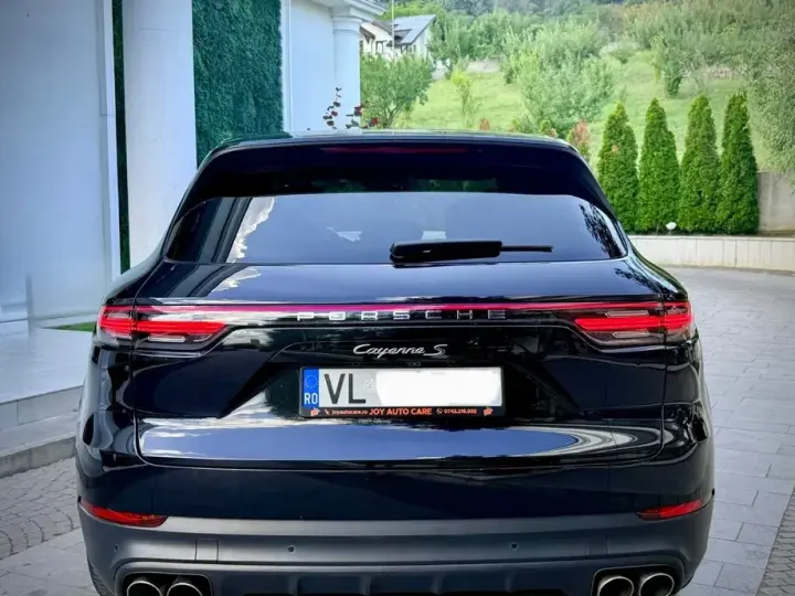 Porsche Cayenne S