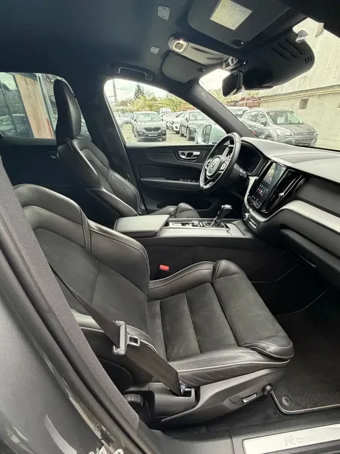 Volvo XC 60 D4 R-Design — imagine 6