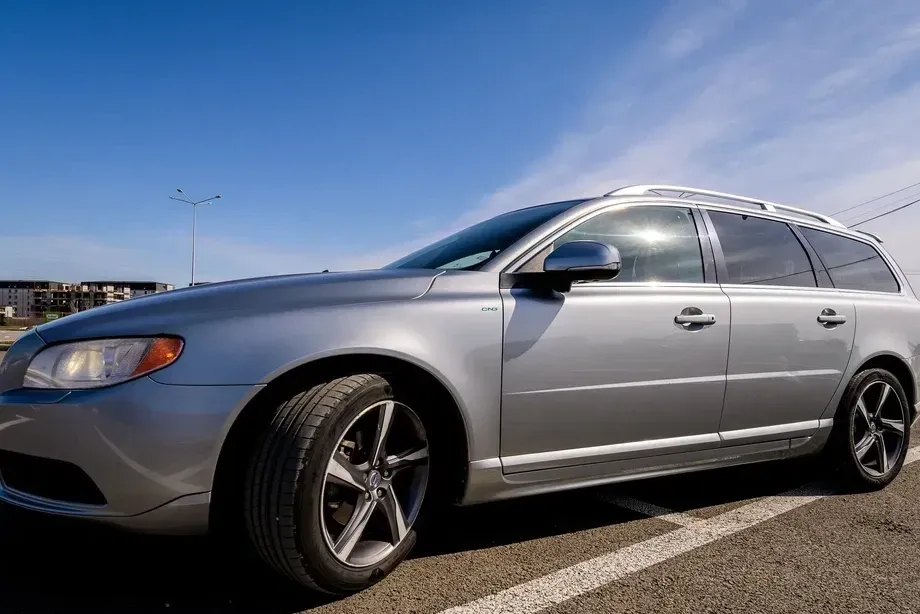 Volvo V70 III — imagine 5