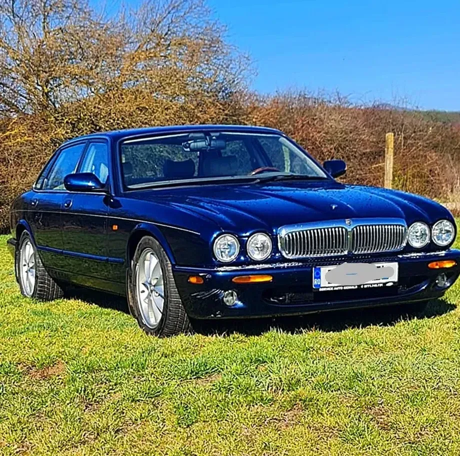 Jaguar XJ XJ6 3.0 Executive — imagine 3
