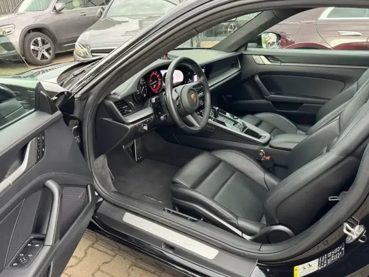 Porsche 911 Carrera S PDK
