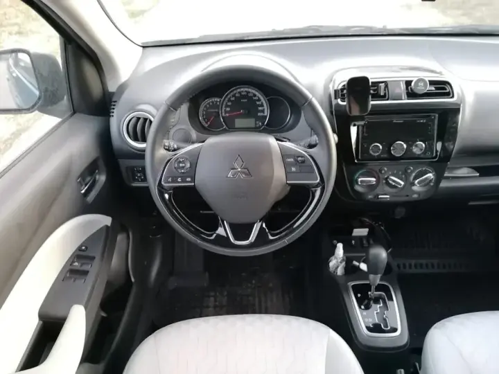 Mitsubishi Space Star 1.2 2WD CVT Invite